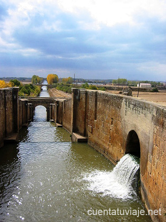 Canal de Castilla.
